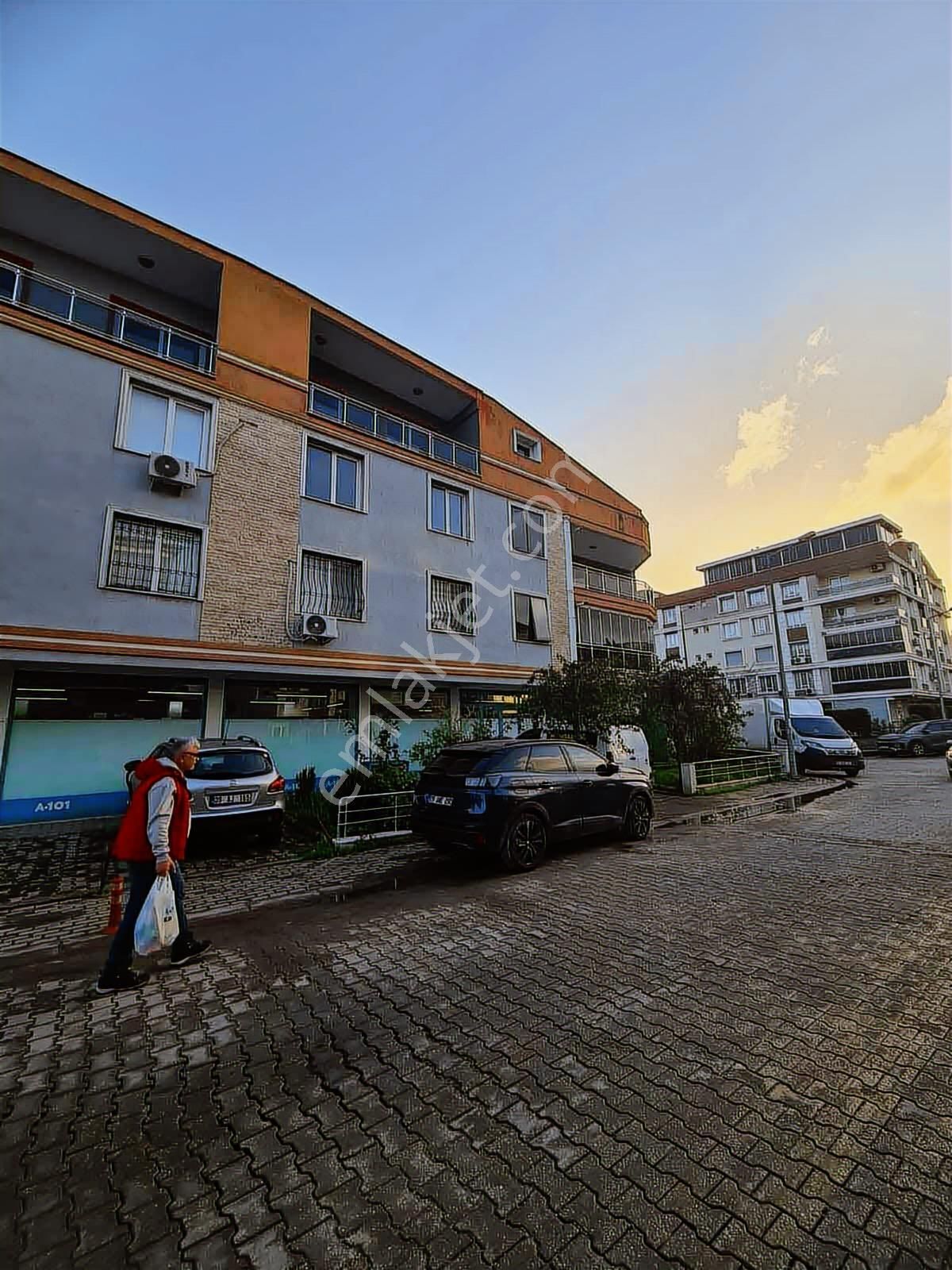 Aydın Efeler Zeybek Mahallesinde Satılık Dubleks Daire