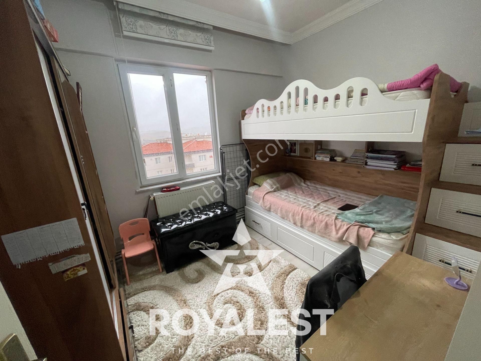 Royalest'ten Acil Önü Açık Türk Hamamlı Cam Balkonlu Masrafsız - Görsel 12