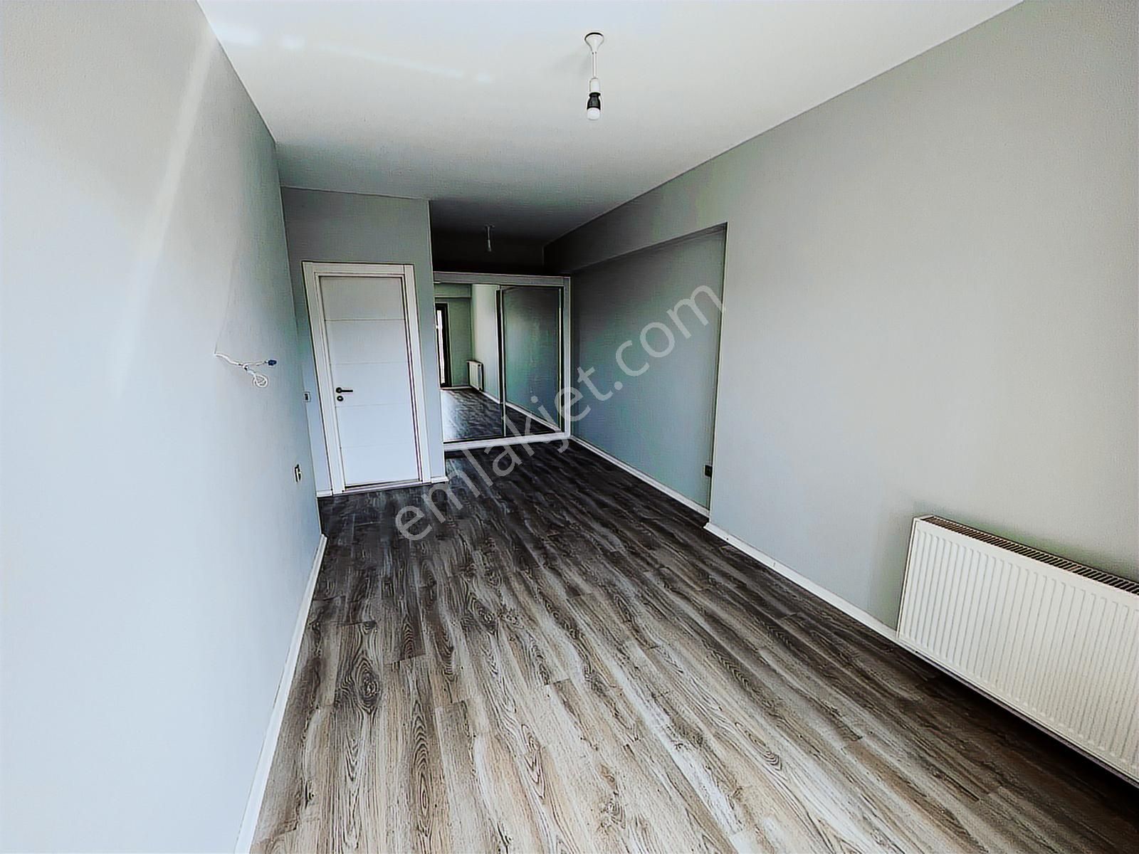 Bornova Goldiva Kuzey'de Boş Oturmaya Hazır 3+1 Satılık Daire - Görsel 23