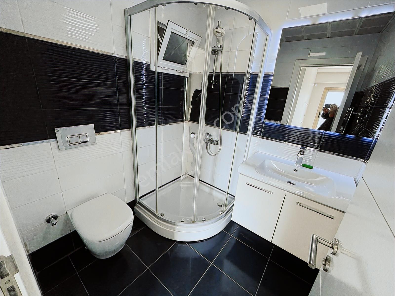 Bornova Goldiva Kuzey'de Boş Oturmaya Hazır 3+1 Satılık Daire - Görsel 26