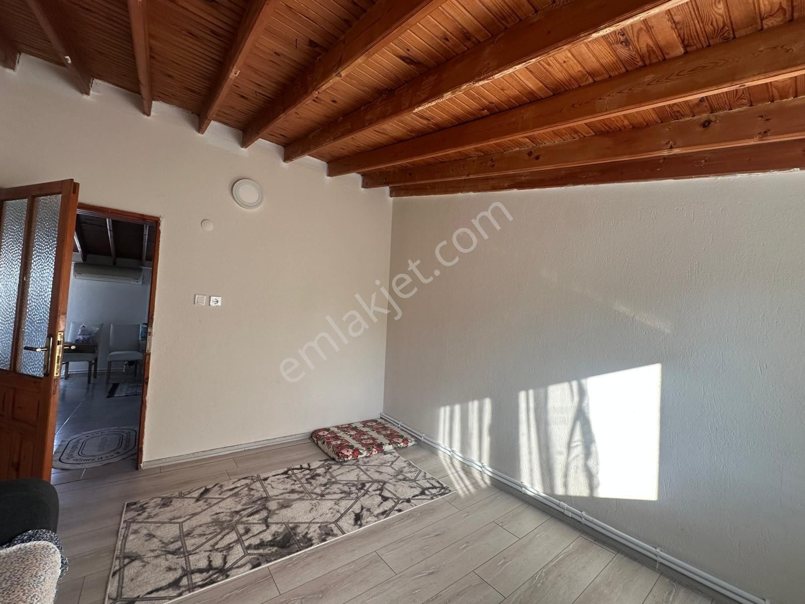 Urla Zeytinalanı 2+1 Eşyalı Kiralık Daire - Görsel 4