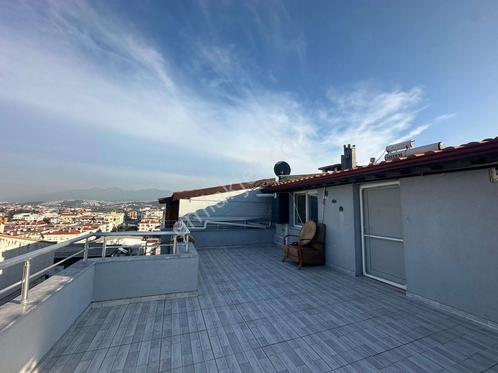 Urla Zeytinalanı 2+1 Eşyalı Kiralık Daire - Görsel 9