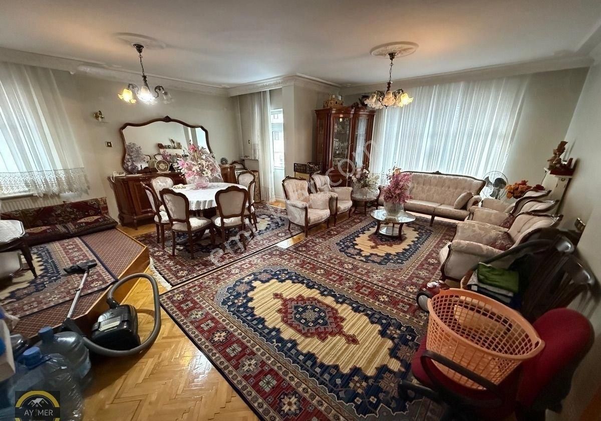 İlker Cadde Üzeri Kiralık Daire Eşyalı/eşyasız