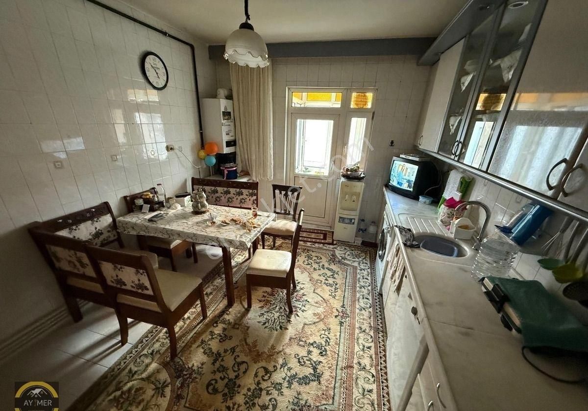 İlker Cadde Üzeri Kiralık Daire Eşyalı/eşyasız - Görsel 3