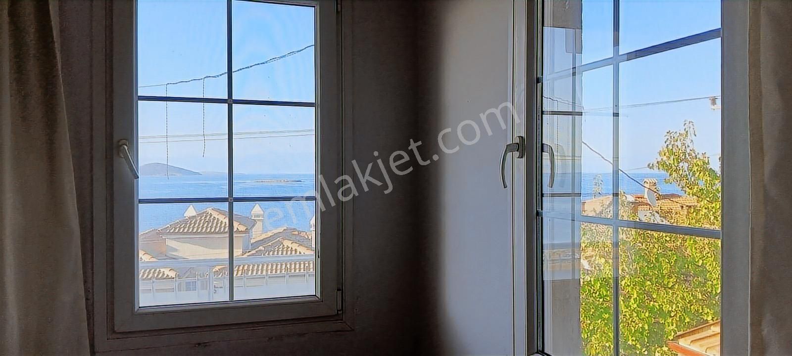 Balıkesir, Ayvalık, Sahil Kent'te 2+1 Satılık Villa - Görsel 16