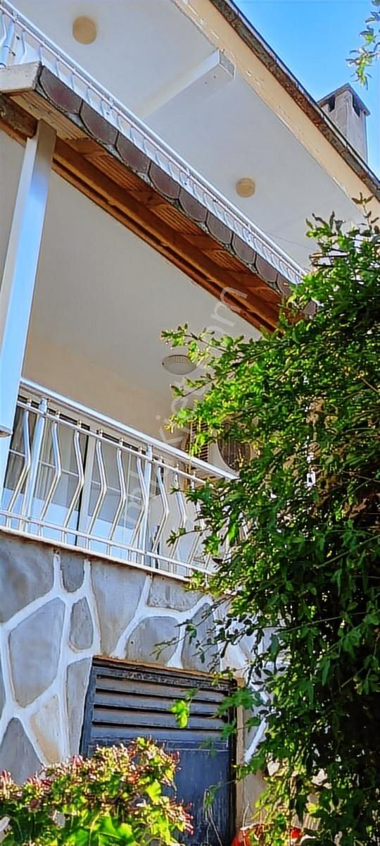 Balıkesir, Ayvalık, Sahil Kent'te 2+1 Satılık Villa - Görsel 30