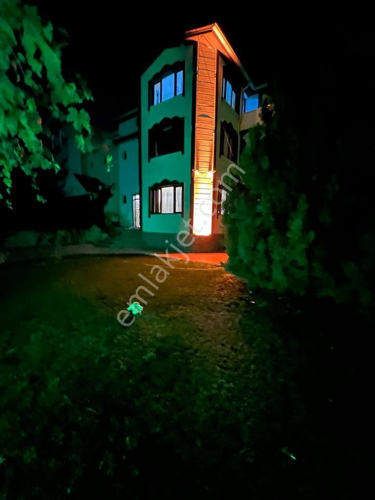 Meram Yaka Mh 9+3 Müstakil Kiralık Villa - Görsel 6