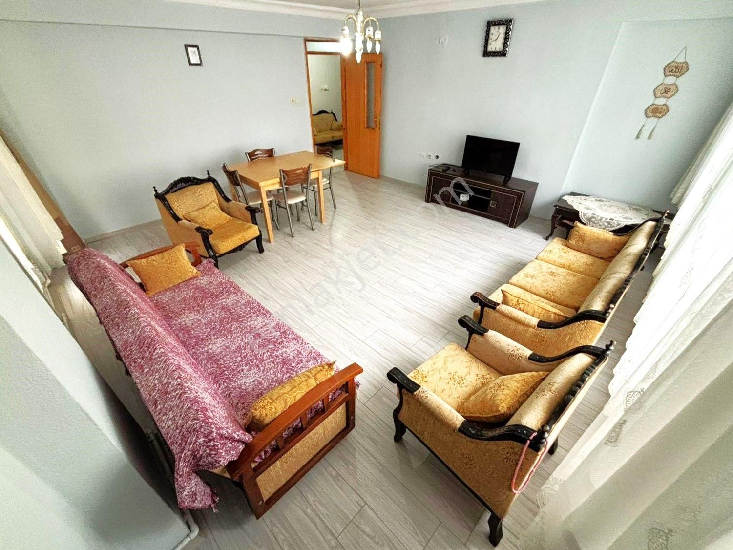🏡akçay'da Tek Yetkili Aygül'den Site İçi Ayrı Mutfak Ara Kat Doğalgazlı Asansörlü 3+1 Satılık Daire - Görsel 8