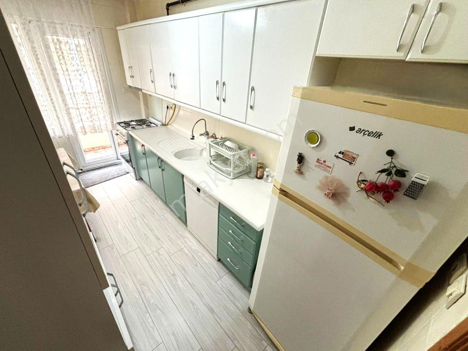 🏡akçay'da Tek Yetkili Aygül'den Site İçi Ayrı Mutfak Ara Kat Doğalgazlı Asansörlü 3+1 Satılık Daire - Görsel 3
