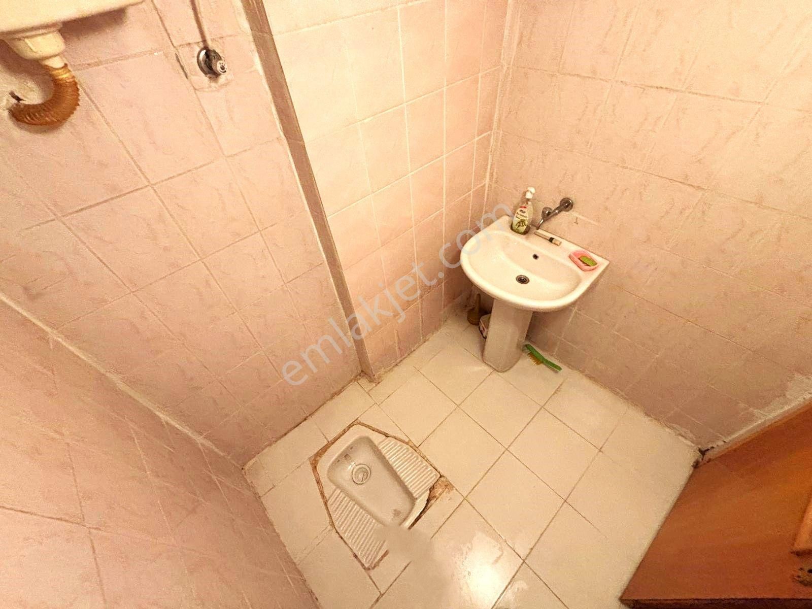 🏡akçay'da Tek Yetkili Aygül'den Site İçi Ayrı Mutfak Ara Kat Doğalgazlı Asansörlü 3+1 Satılık Daire - Görsel 32