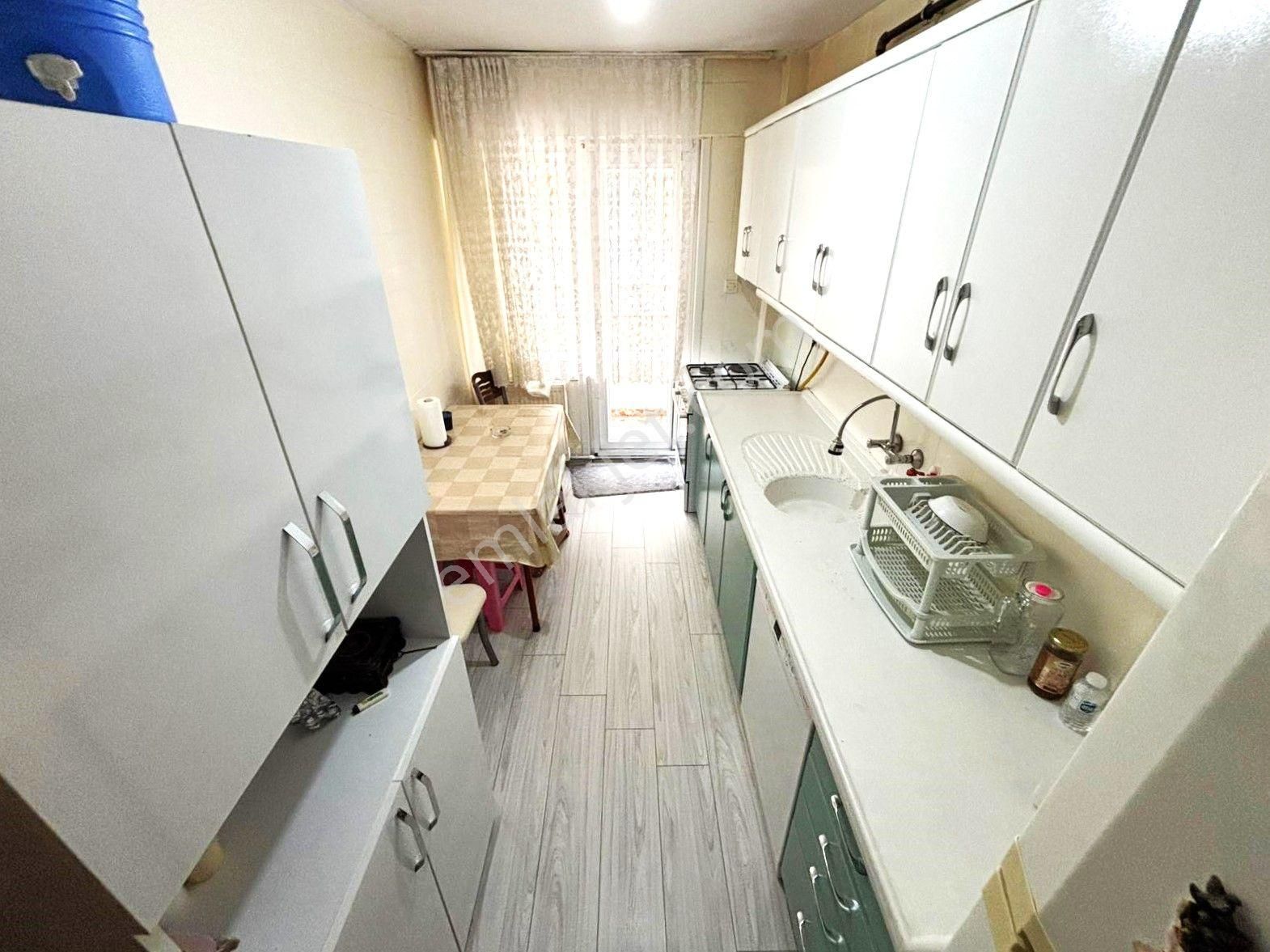 🏡akçay'da Tek Yetkili Aygül'den Site İçi Ayrı Mutfak Ara Kat Doğalgazlı Asansörlü 3+1 Satılık Daire - Görsel 5