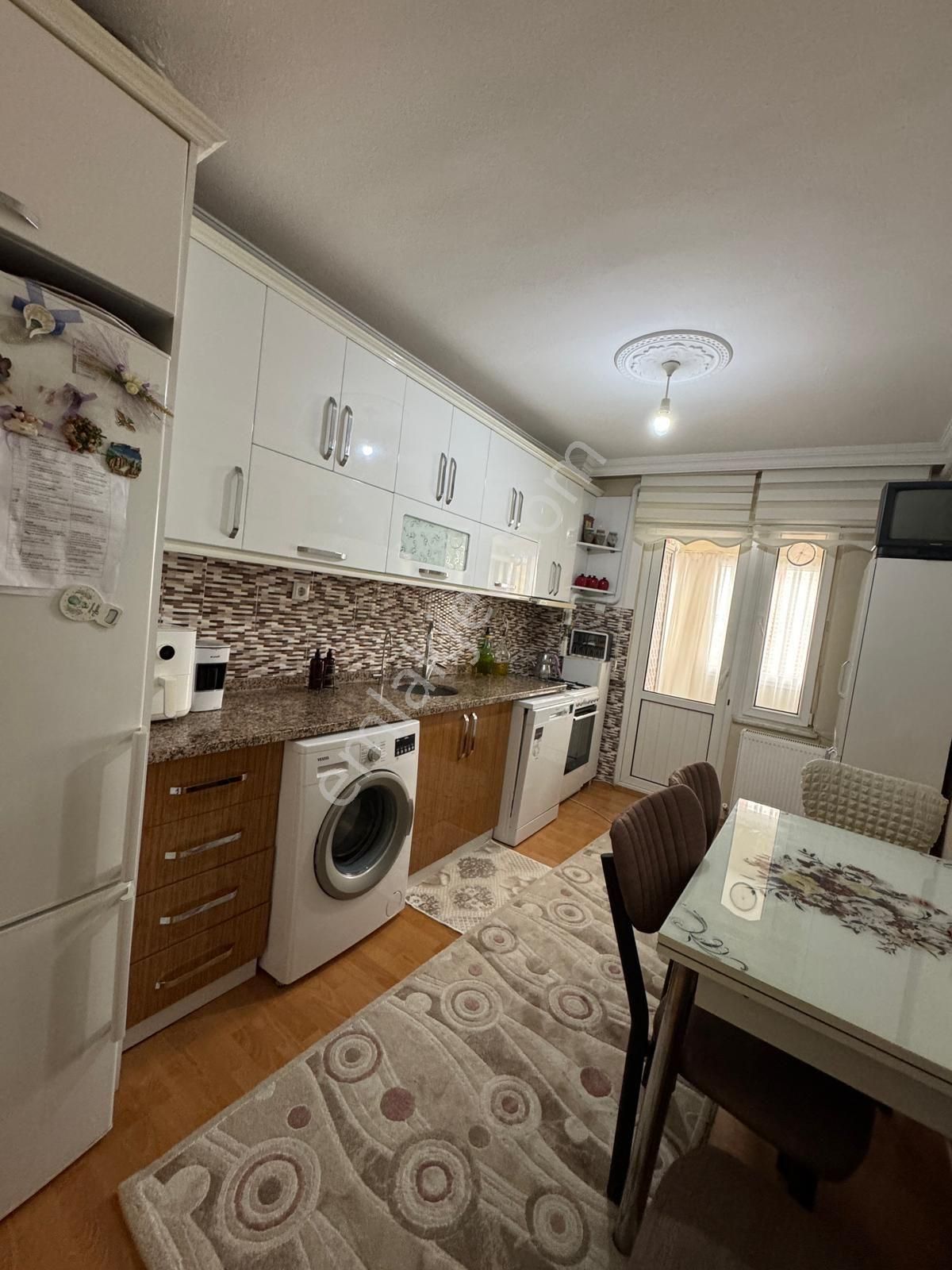 Edremit Cumhuriyet'de Arakat Ön Cephe Doğalgazlı - Görsel 23