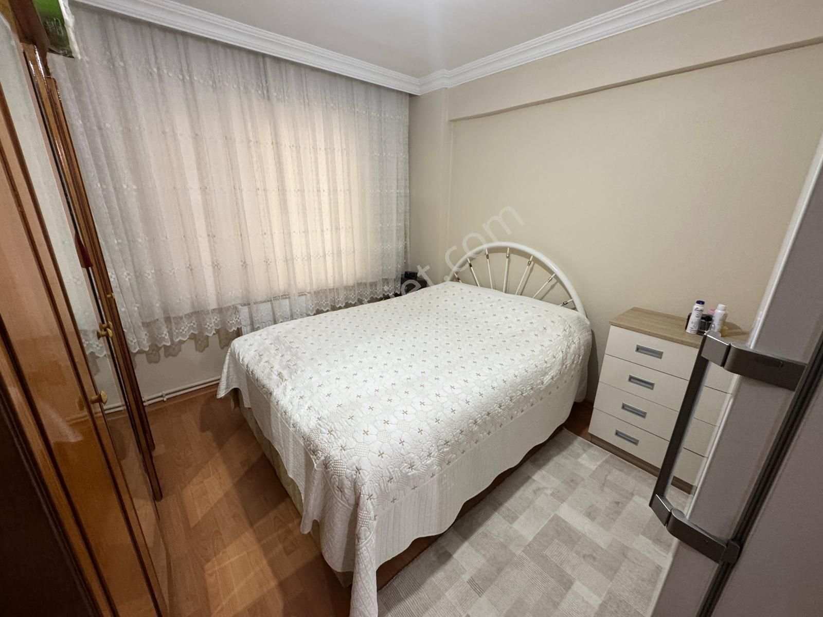 Edremit Cumhuriyet'de Arakat Ön Cephe Doğalgazlı - Görsel 24