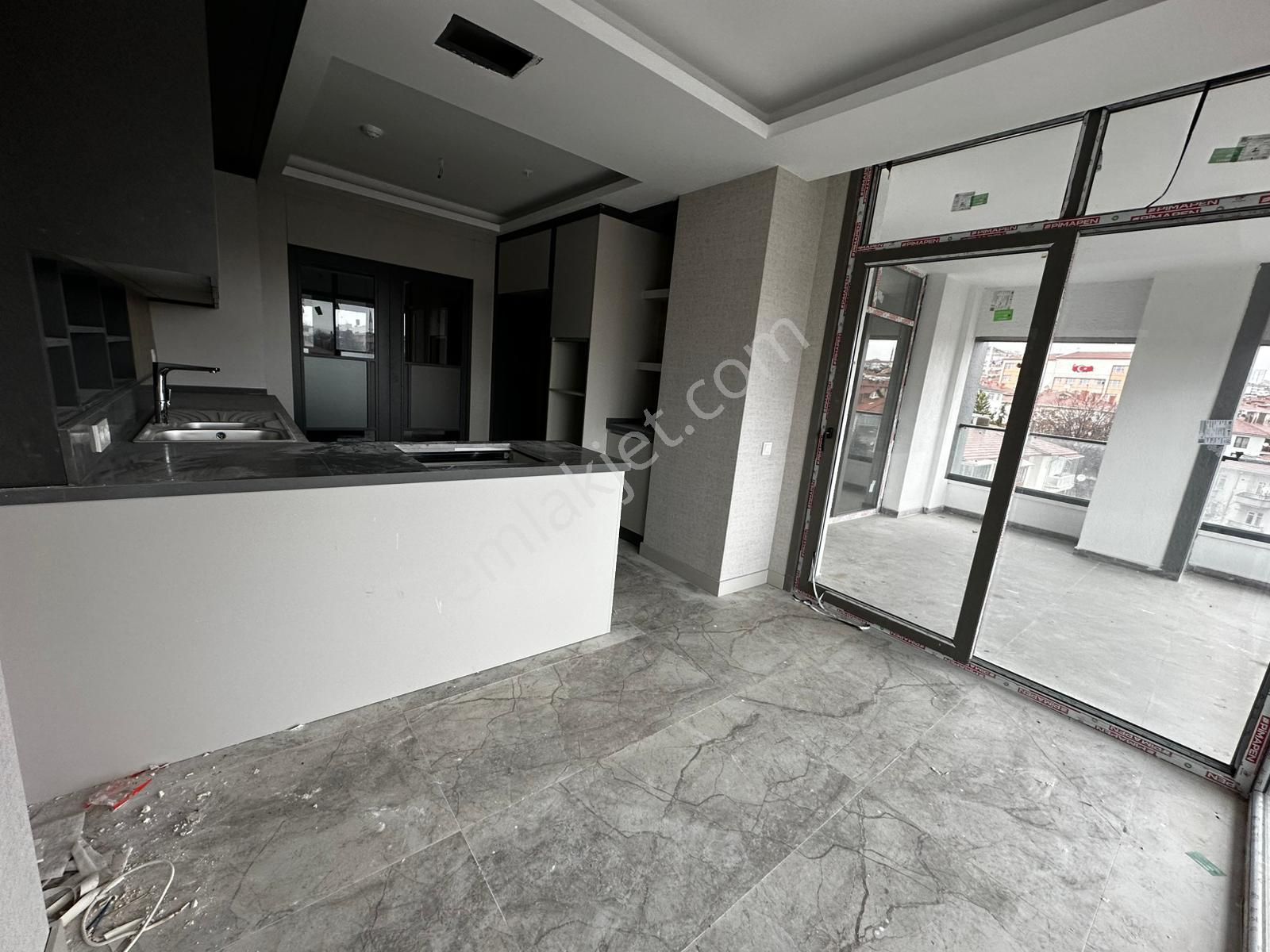 Keçiörenin En Donanımlı Sitesinde 4.5+1 Havuzlu Hamamlı Ned Çiçekli - Görsel 9