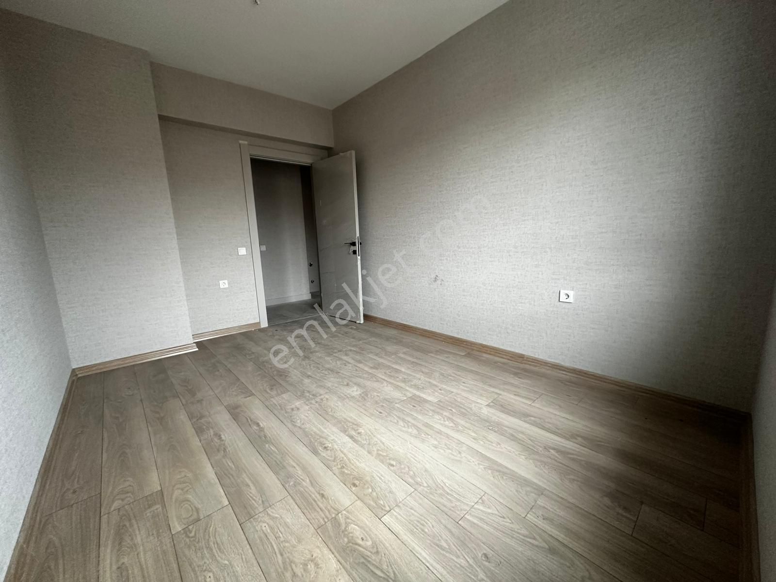 Keçiörenin En Donanımlı Sitesinde 4.5+1 Havuzlu Hamamlı Ned Çiçekli - Görsel 23