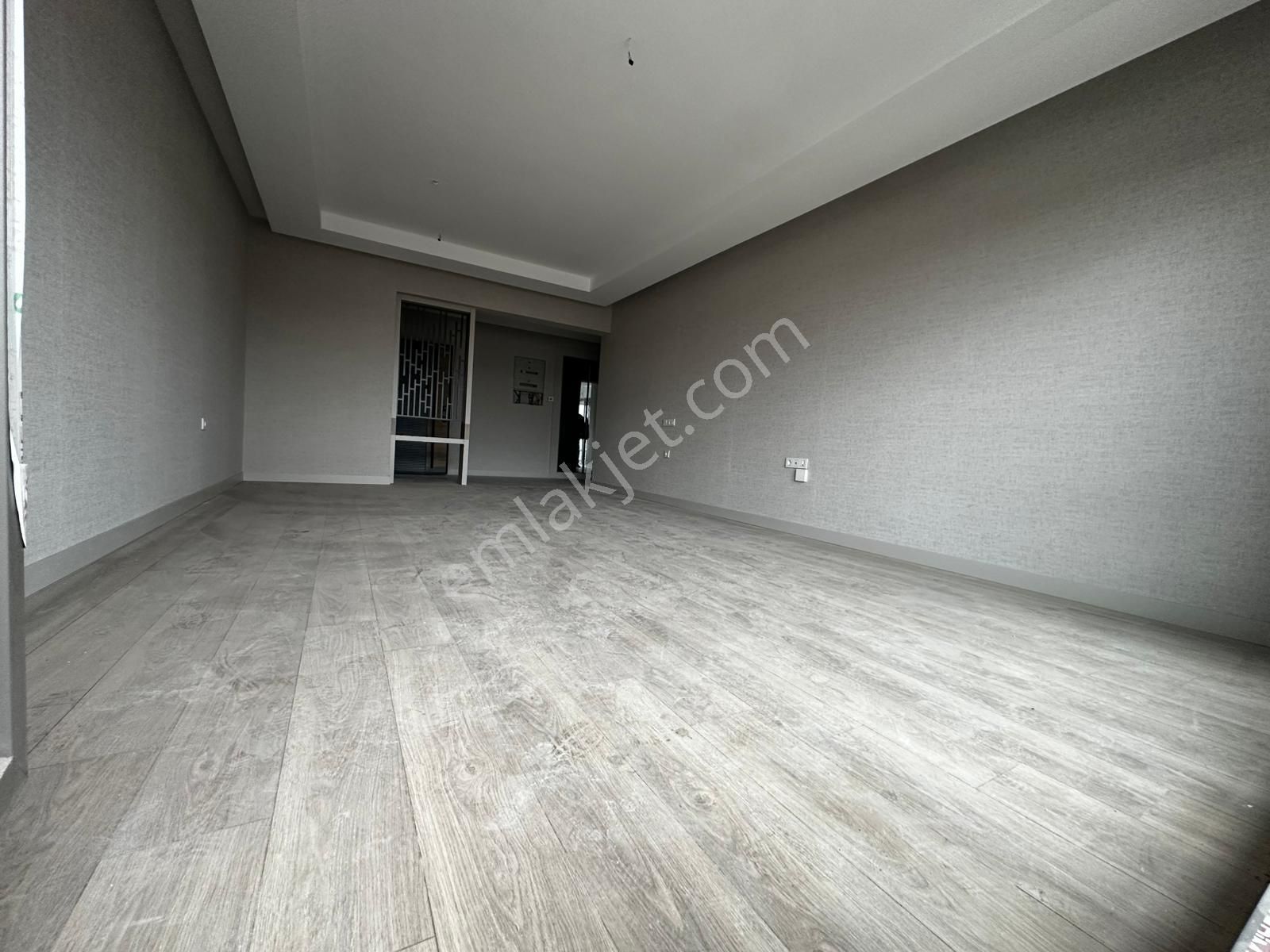 Keçiörenin En Donanımlı Sitesinde 4.5+1 Havuzlu Hamamlı Ned Çiçekli - Görsel 17