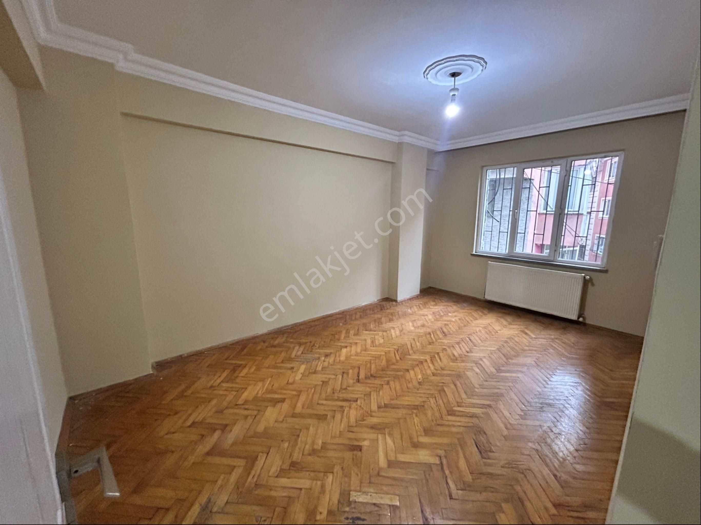 Mecidiyeköy Gülbağ’da 2+1 Kiralık Daire