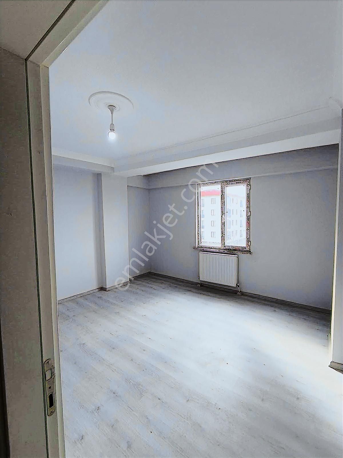 Kapaklı Belediye Mevkii Ön Cephe Dubleks - Görsel 8