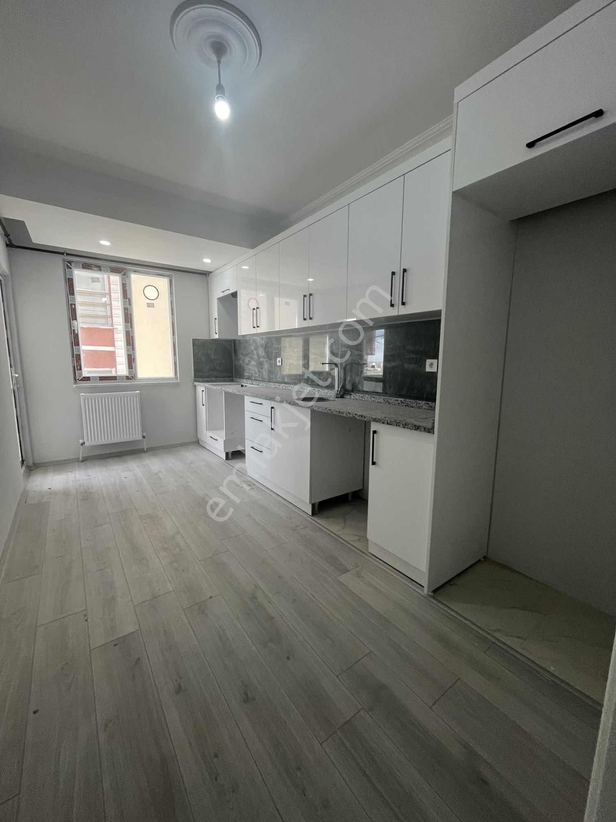 Hastane Mevkı 3 + 1 Kullanışlı Otoparklı. Daıreler - Görsel 10