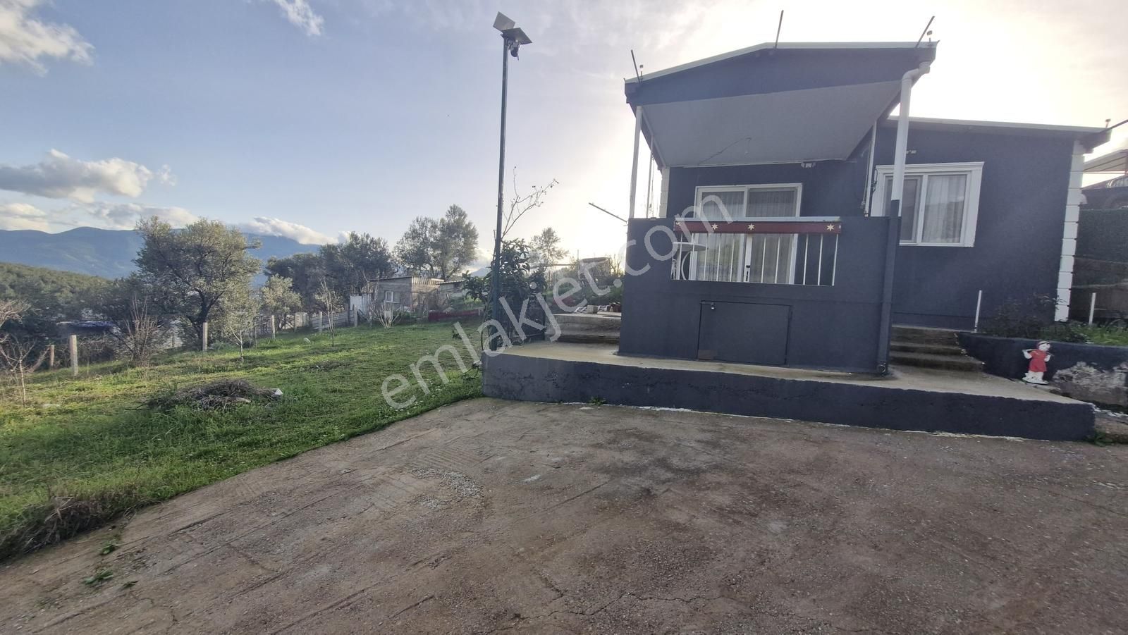 Damlacık'ta 500m² Yolu Açılmış Manzaralı Tapulu Evli Bahçe - Görsel 10