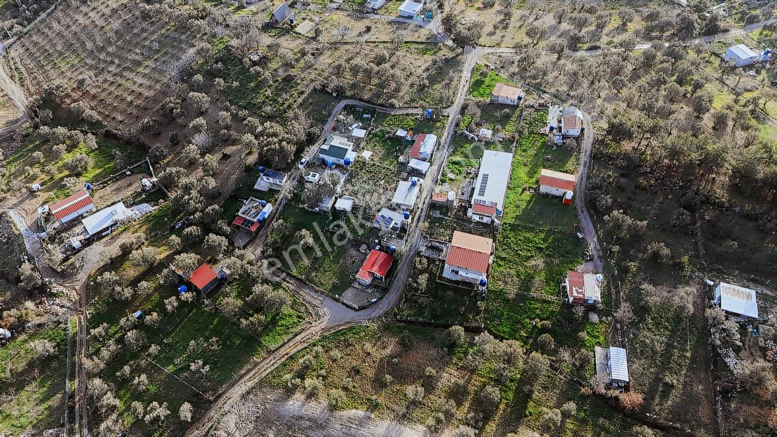 Damlacık'ta 500m² Yolu Açılmış Manzaralı Tapulu Evli Bahçe - Görsel 3