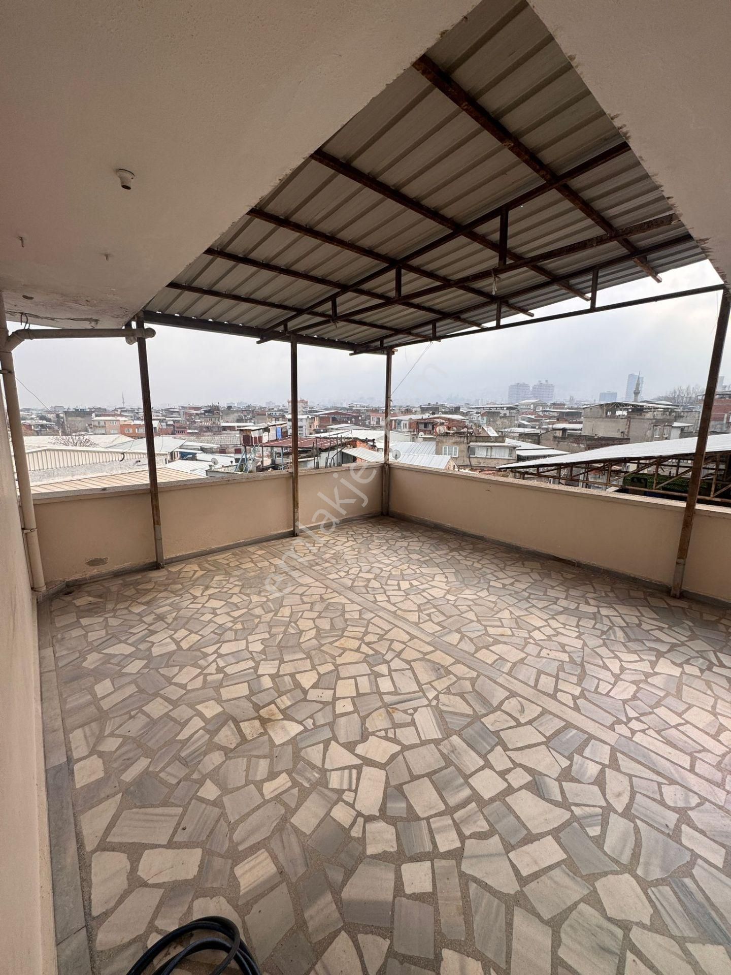 Gülbahçe Mahallesinde Teraslı & Balkonlu 2+1 Kiralık Fırsat - Görsel 9