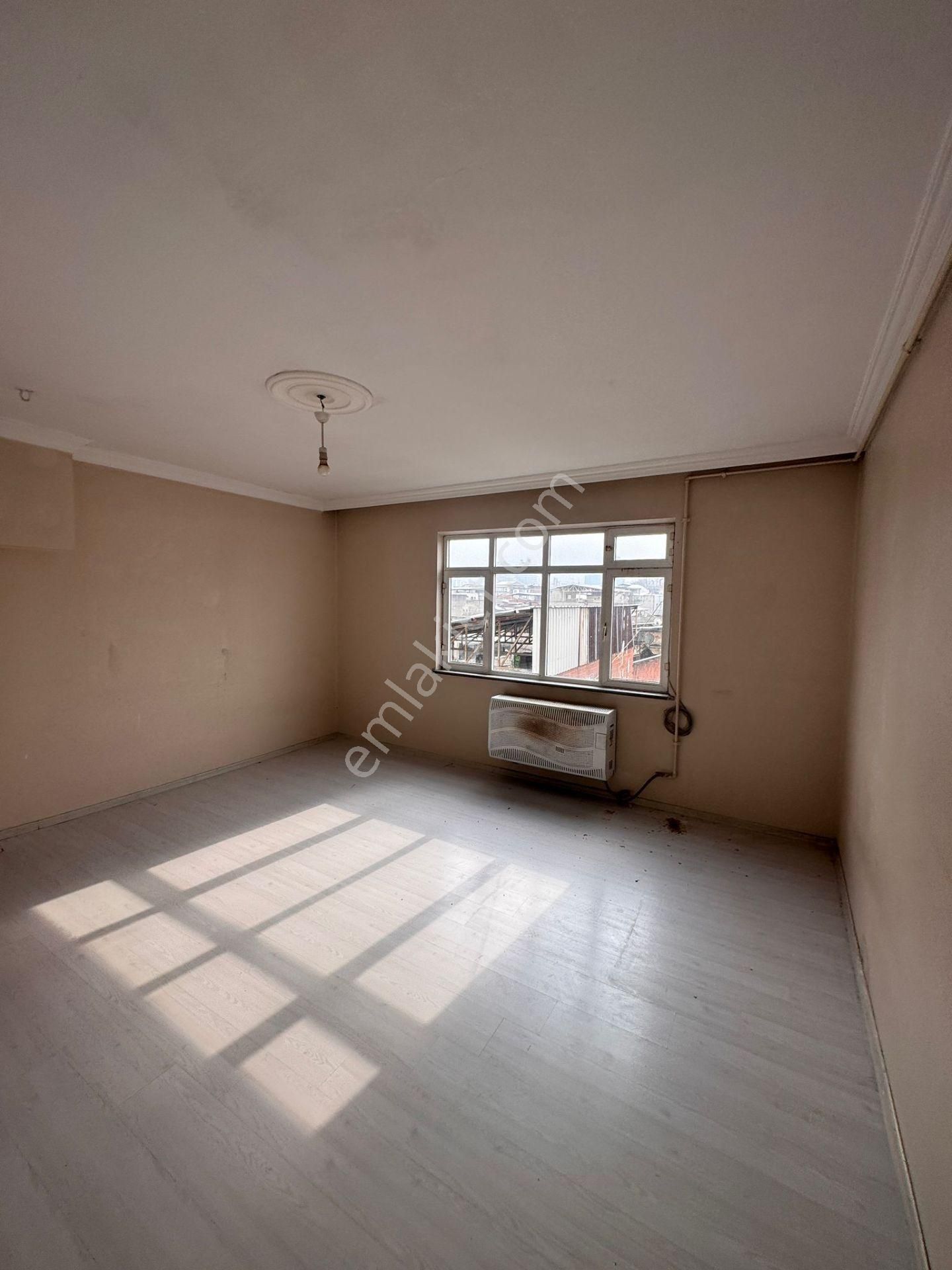 Gülbahçe Mahallesinde Teraslı & Balkonlu 2+1 Kiralık Fırsat - Görsel 8