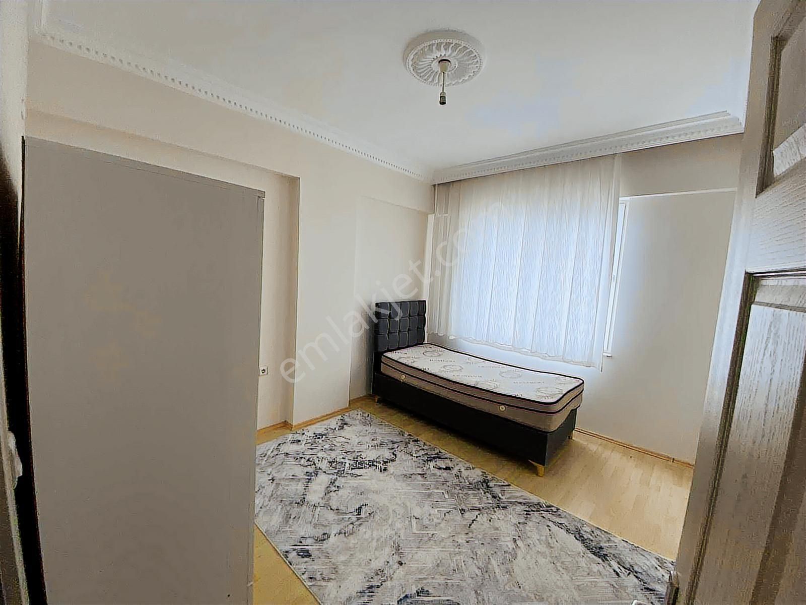 Yeşilyurt Mah. Cadde Üstü 2+1 Full Eşyalı Kiralık - Görsel 4