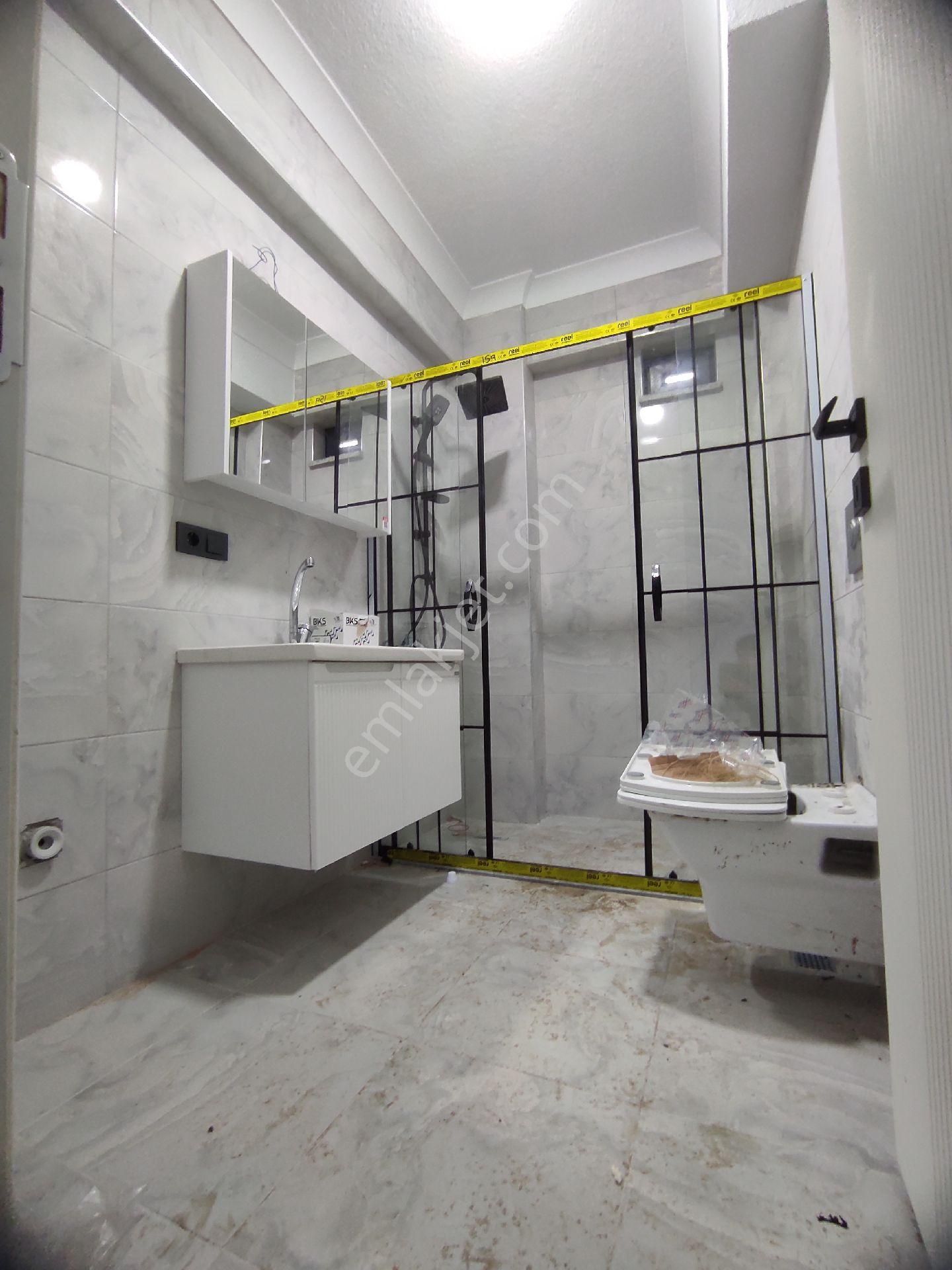 Çiftlikköy M. Akif Ersy Mah. 3+1 Ebeveyn Ban. Sıfır Daire