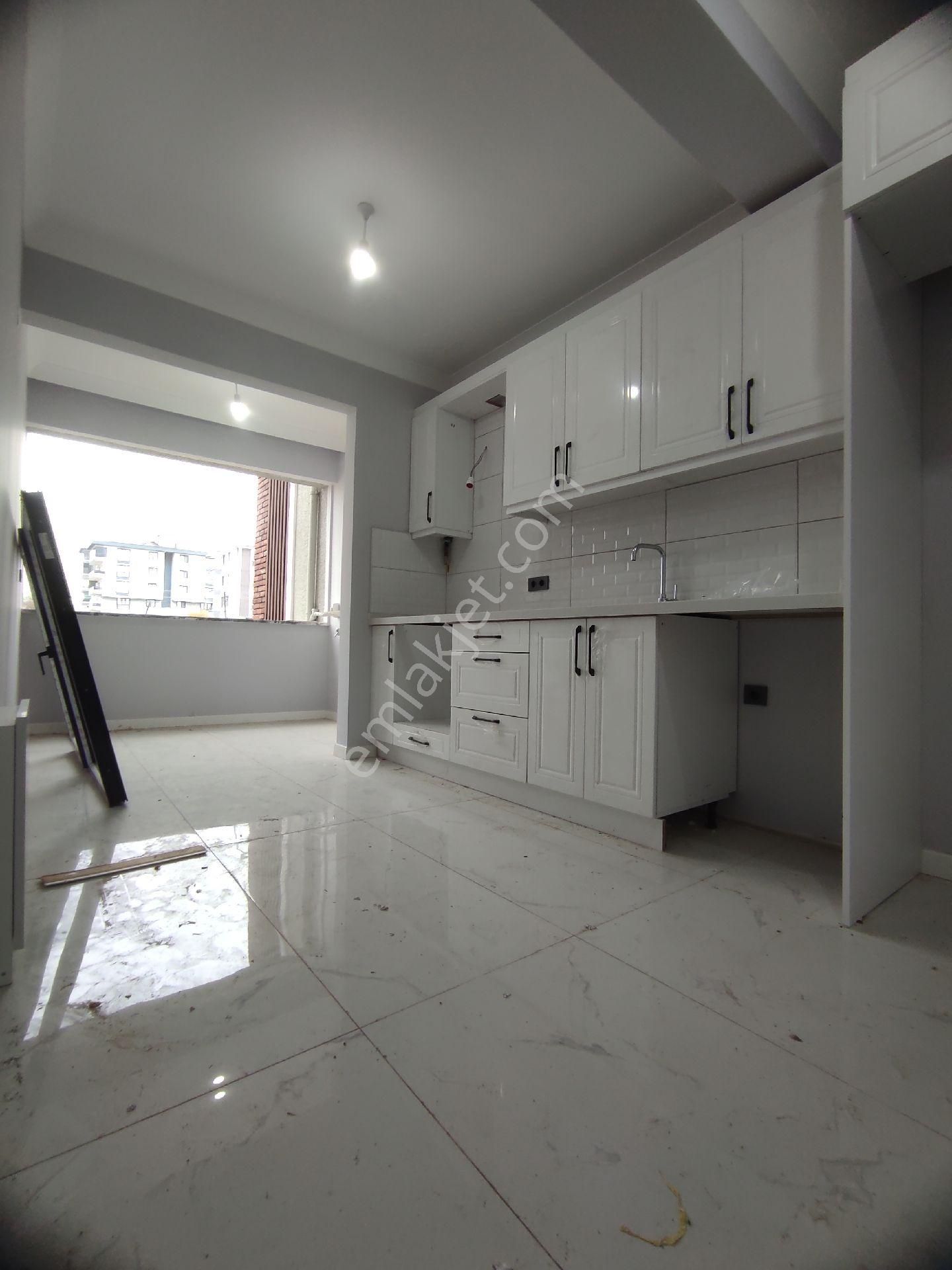 Çiftlikköy M. Akif Ersy Mah. 3+1 Ebeveyn Ban. Sıfır Daire - Görsel 7