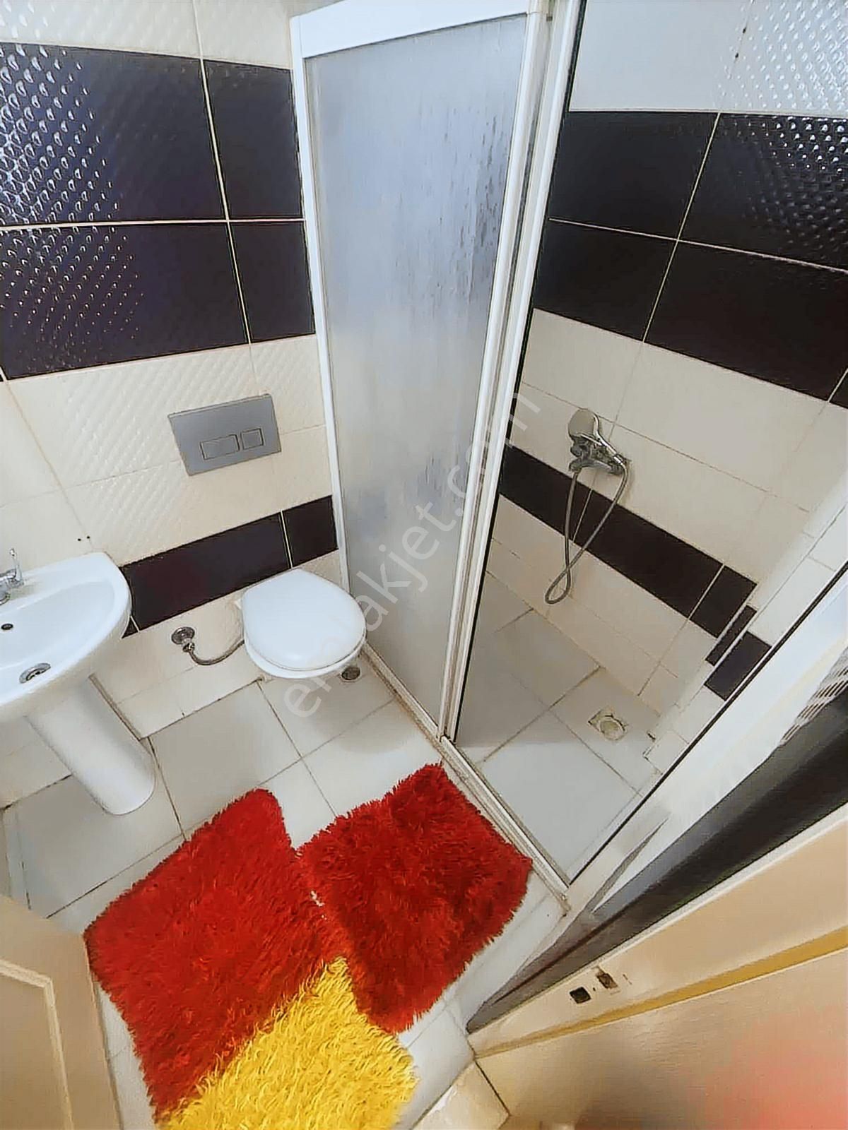 İncilipınar Mah.3.kat Kombili 1+1 Eşyalı Apart Daire - Görsel 5