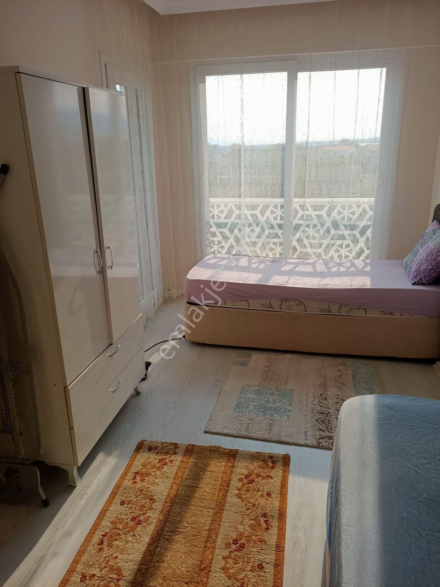 Satılık 1+1 Eşyalı Daire - Görsel 2