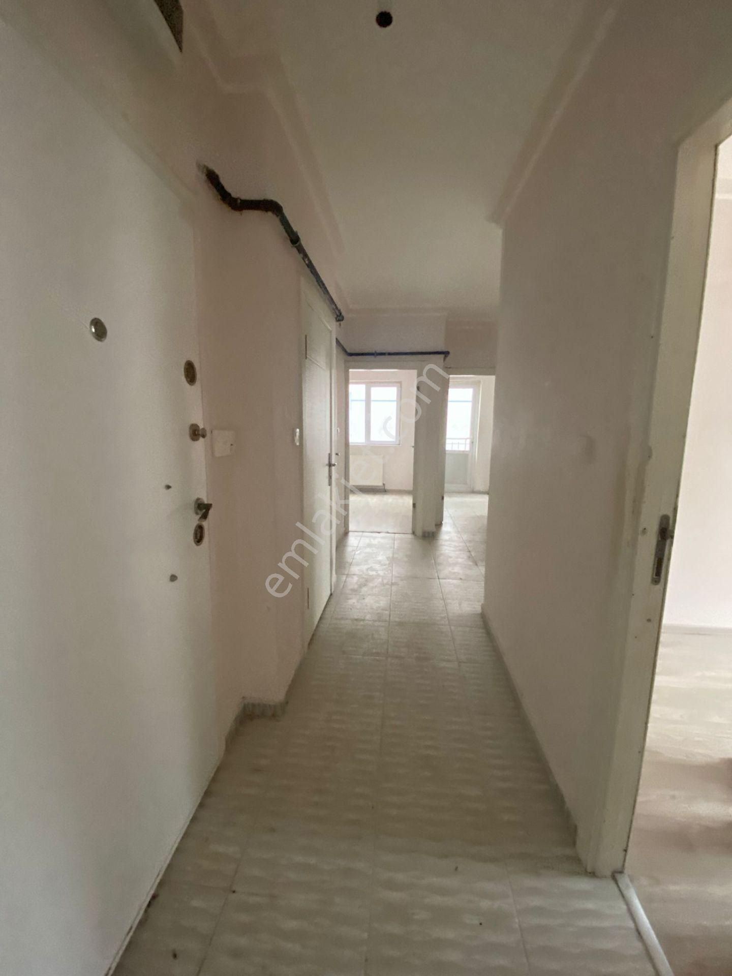 Aktif Emlak'tan 8 Yıllık Binada Bağımsız Ara Kat'ta 3+1 Satılık Daire!!! - Görsel 18