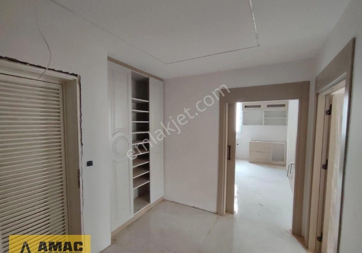 Amaç'tan Ali Sepici Bulvar Üzerinde Site İçerisinde 3+1 Full Yapili Masrafsız Giyinme Odali Cift Ban - Görsel 9