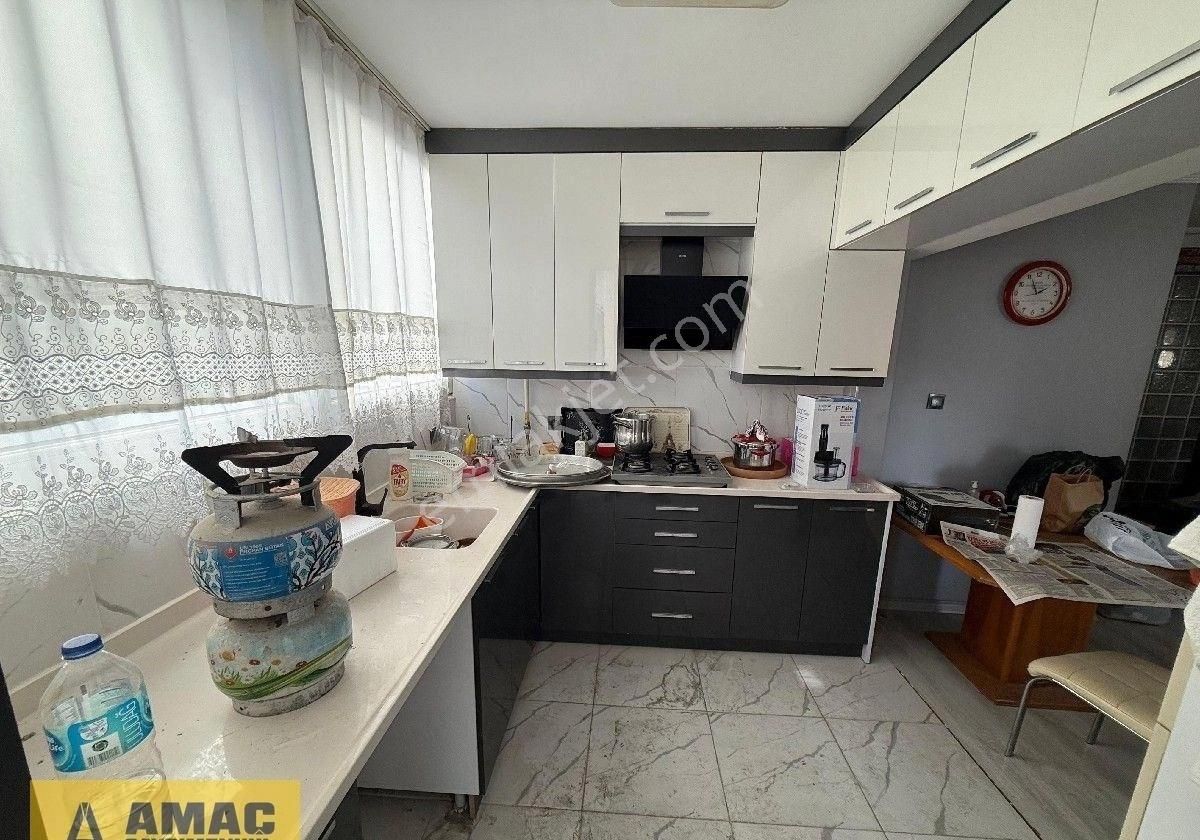 Kenan Evren Bulvr 4+1 Doğalgazlı İskanlı Hasarsız Cazip Satılık Daire