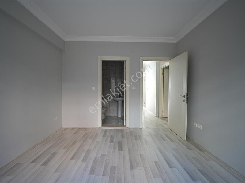 C21 Cius; Günaydın Sitesinde 3+1 Ara Kat Deniz Manzaralı Kiralık Daire - Görsel 18