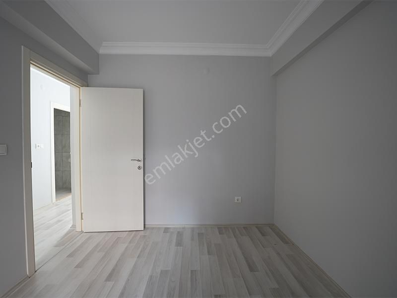 C21 Cius; Günaydın Sitesinde 3+1 Ara Kat Deniz Manzaralı Kiralık Daire - Görsel 20