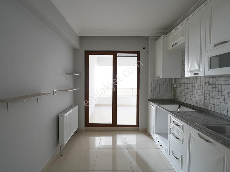 C21 Cius; Günaydın Sitesinde 3+1 Ara Kat Deniz Manzaralı Kiralık Daire - Görsel 11