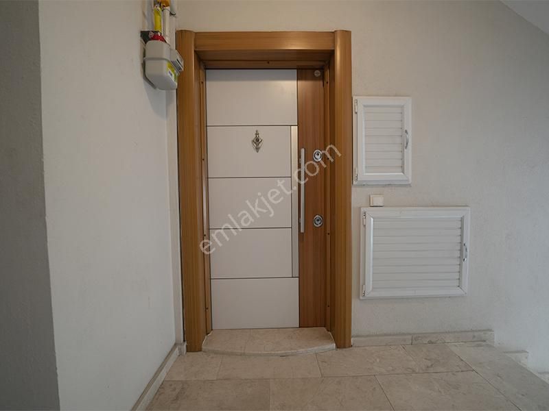 C21 Cius; Günaydın Sitesinde 3+1 Ara Kat Deniz Manzaralı Kiralık Daire - Görsel 8