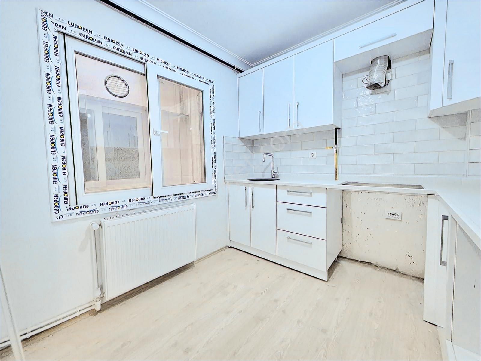 K.yaka Çarşı İçi Komple Tadilatlı Özel Teraslı D.gazlı 3+1 120m2 - Görsel 22