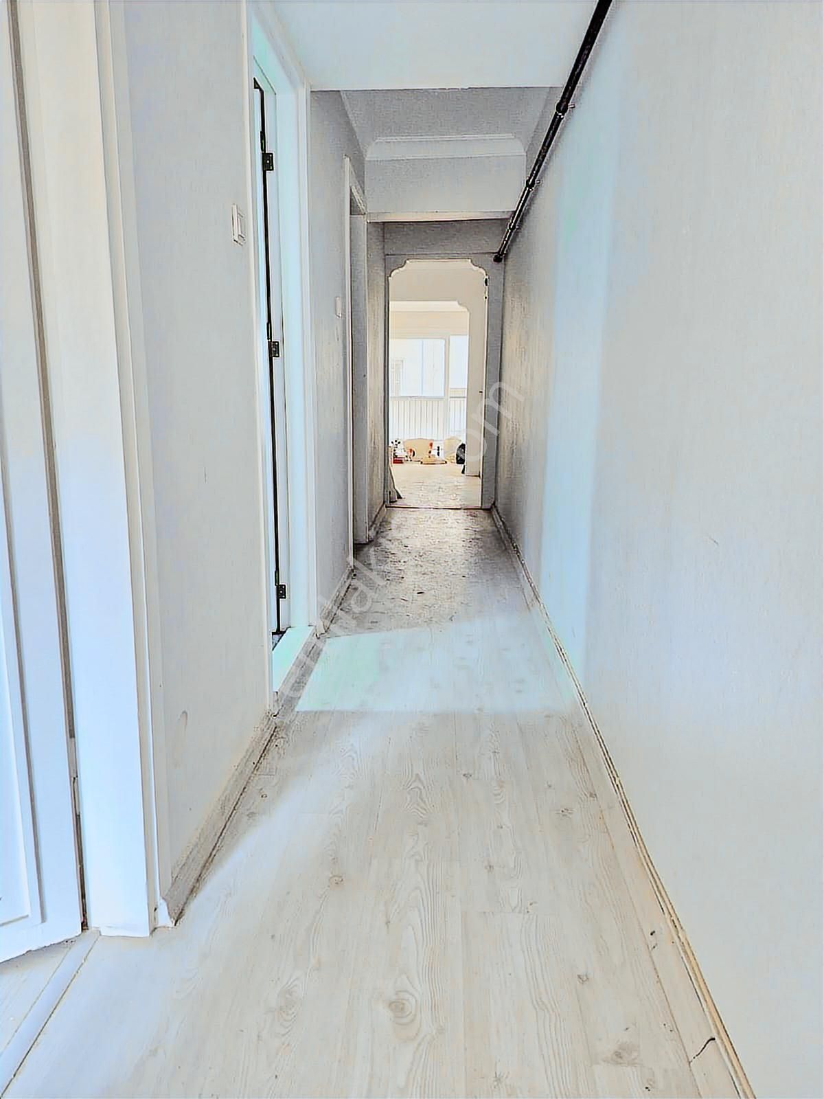 K.yaka Çarşı İçi Komple Tadilatlı Özel Teraslı D.gazlı 3+1 120m2 - Görsel 19