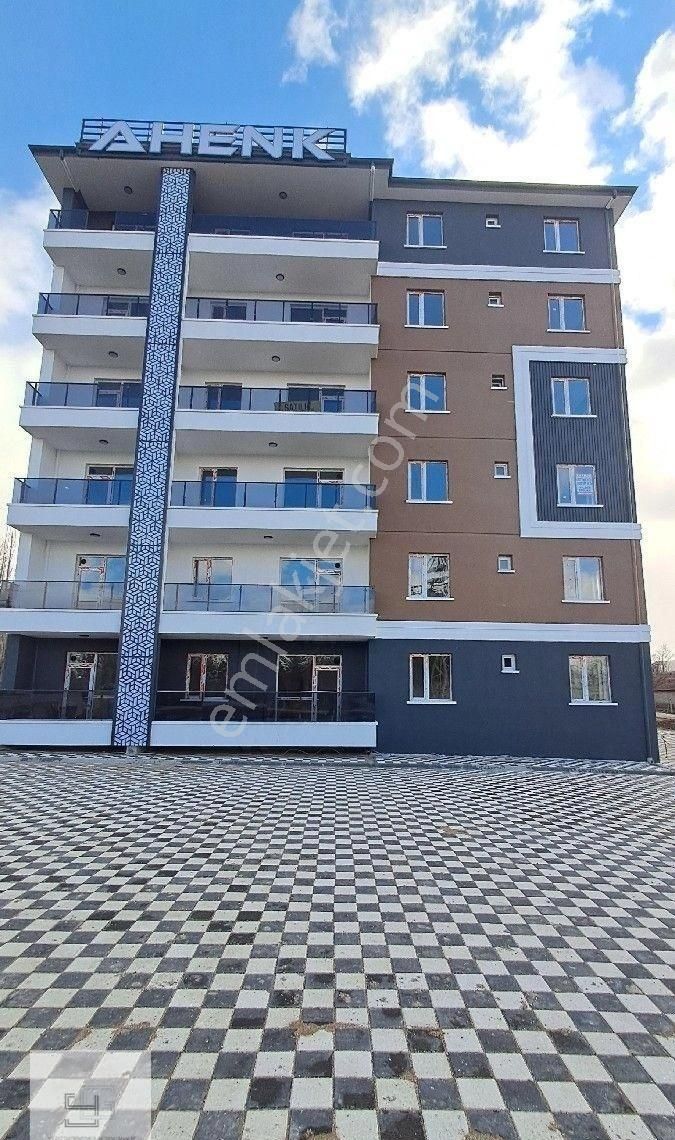 Ankara Akyurt Saracalar Mah.de Satılık 1+1 Sıfır Daire