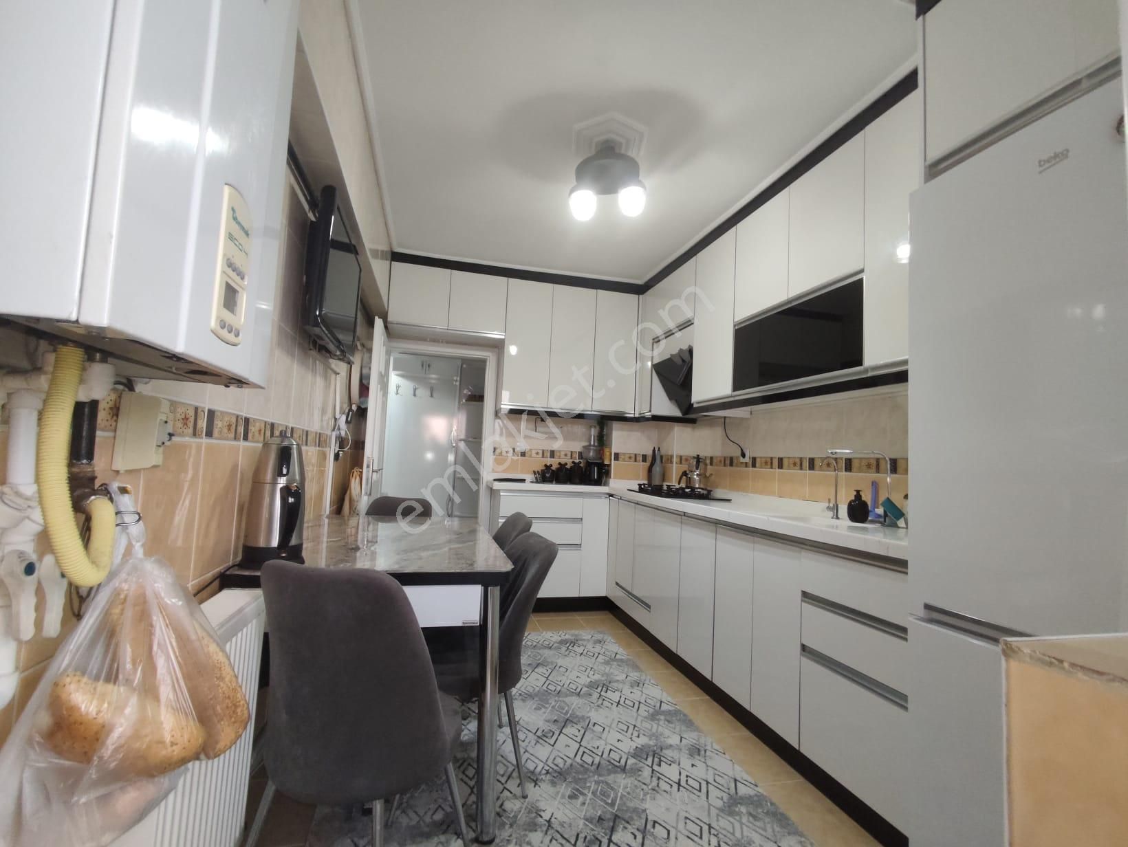 Yılmaz Gayrimenkulden Kacırılmayacak Ful Yapılı Park Manzaralı 3+1 Fırsat Dairesi