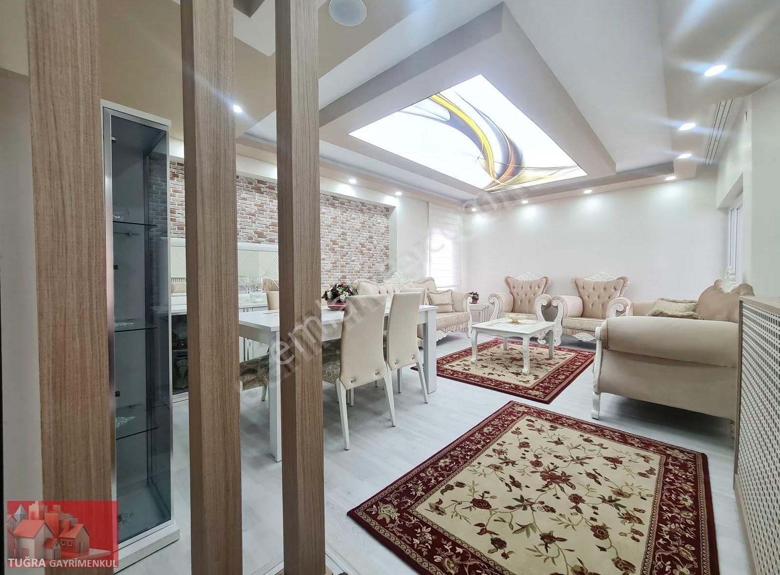 Ayyıldız Mh. Korkut Ata - Park- Cadde Dibi Ful Yapılı Arakat 3+1