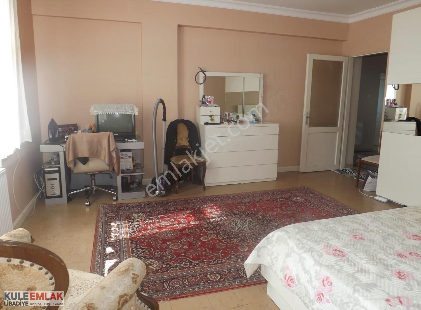 Kısıklı,da Tam Bir Yatırımlık Yer Kaçırmayın - Görsel 6