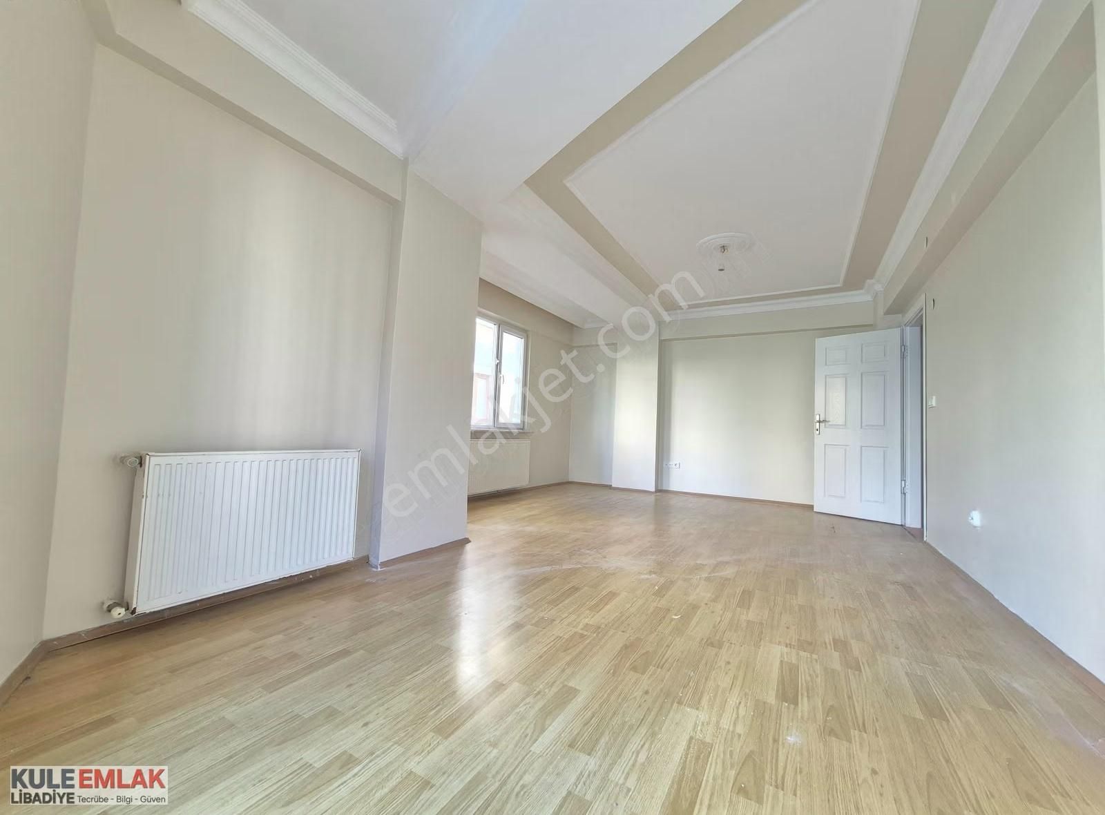 Esenevlerin En Güzel Yerinde Geniş Kullanışlı Daire - Görsel 26