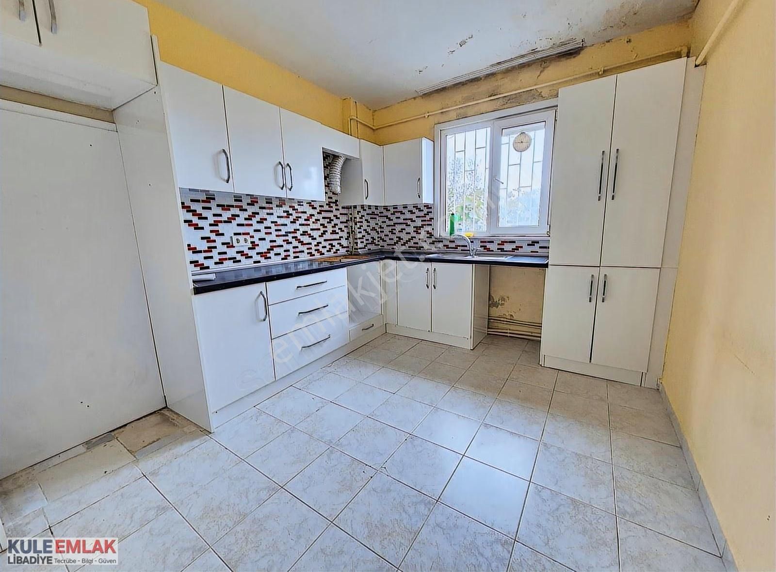 Kısıklının En Güzel Yerinde Yatırımlık Giriş Kat Daire - Görsel 29