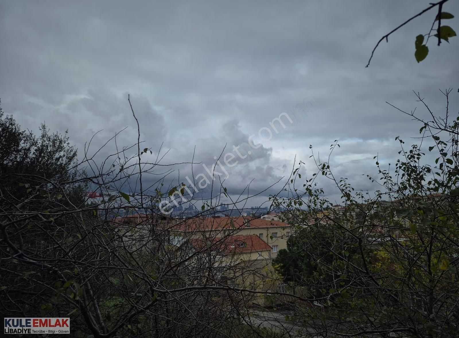Kısıklının En Güzel Yerinde Yatırımlık Giriş Kat Daire - Görsel 10
