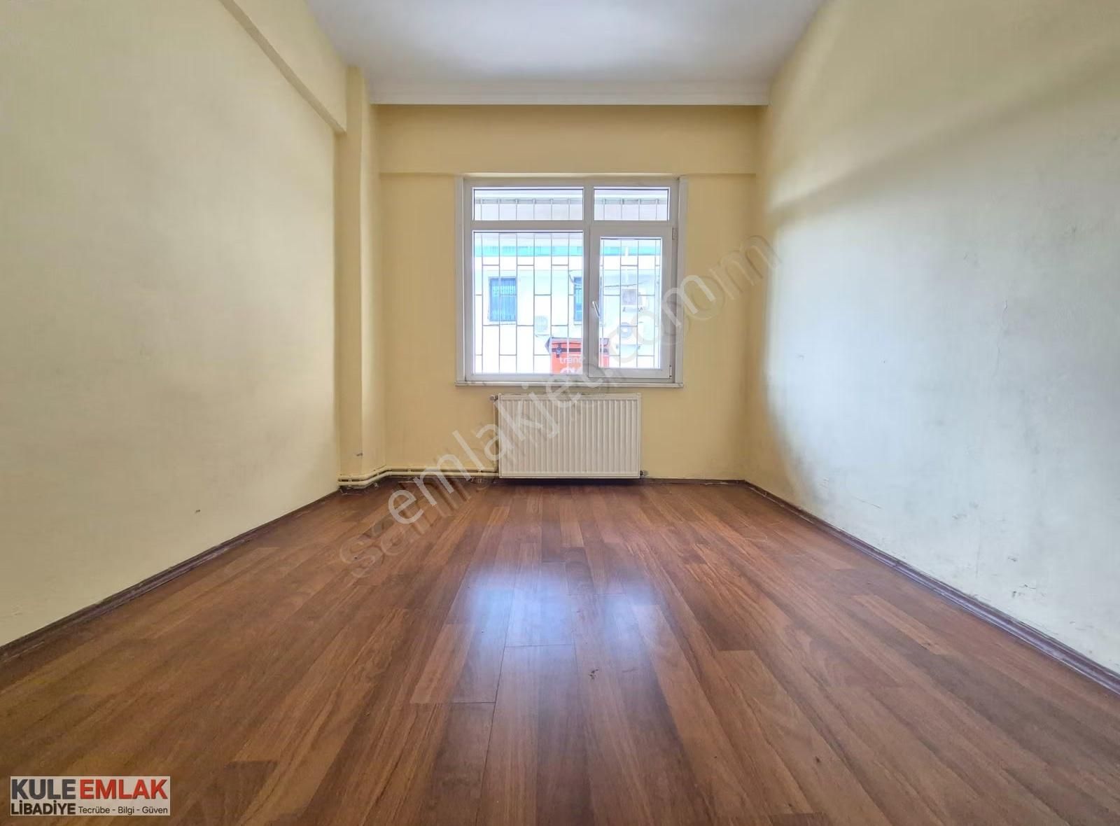 Kısıklının En Güzel Yerinde Yatırımlık Giriş Kat Daire - Görsel 3