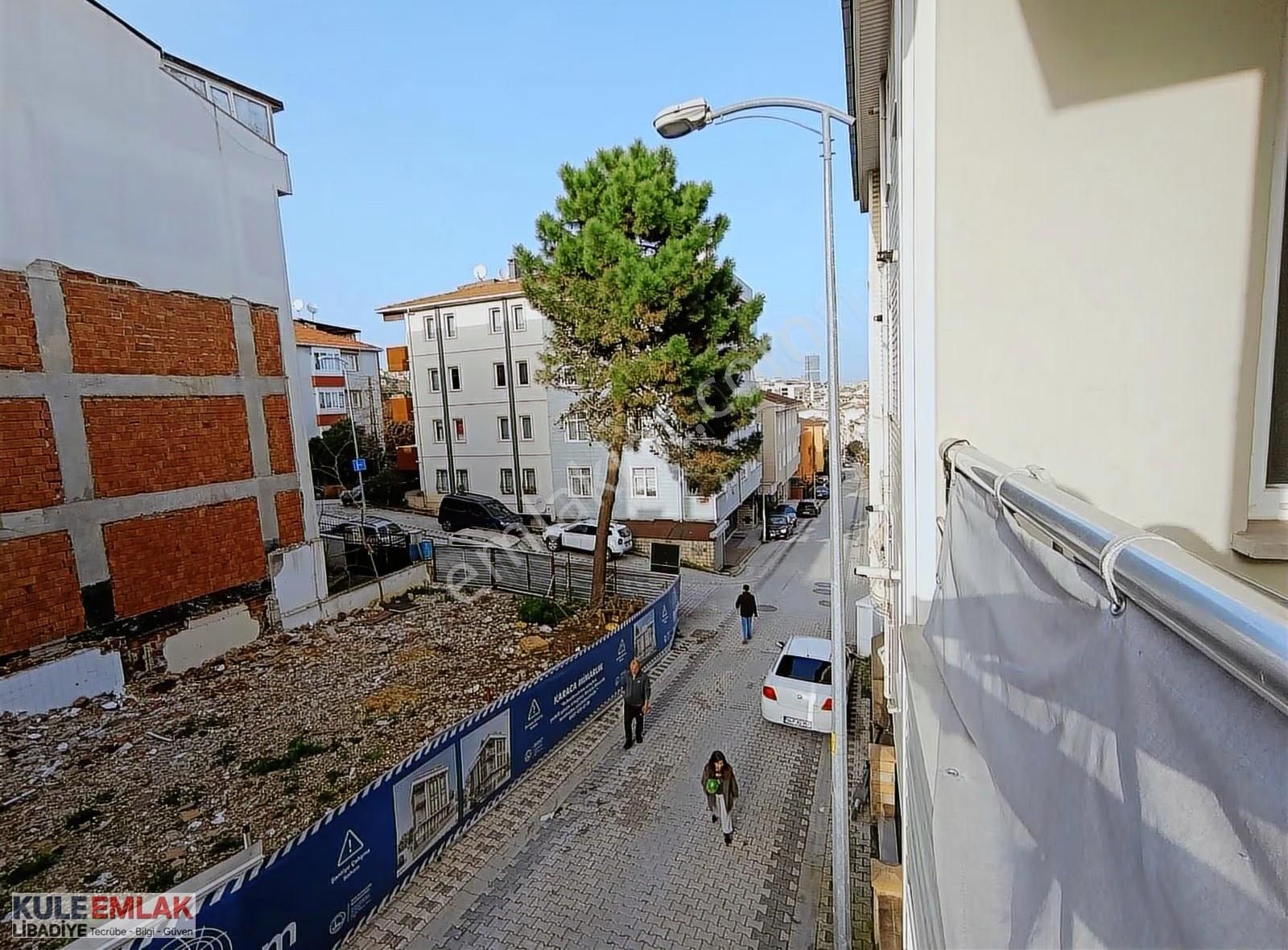 Küçük Çamlıca Kulesine Yakın Bulgurlu Metroya 200 M. 2+1 Daire - Görsel 3